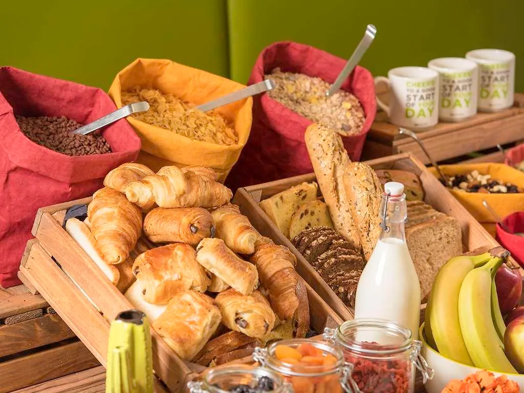 Ibis Styles Rotterdam Ahoy Hotel 0*,